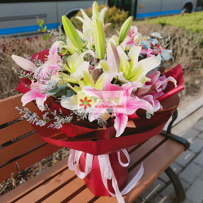 衢州8支多头百合，万事如意喜上加喜